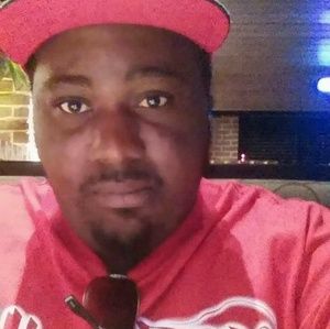 Meet your Posher, Kenneth